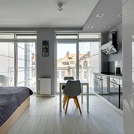 酒店 Poznan Apartments 5*